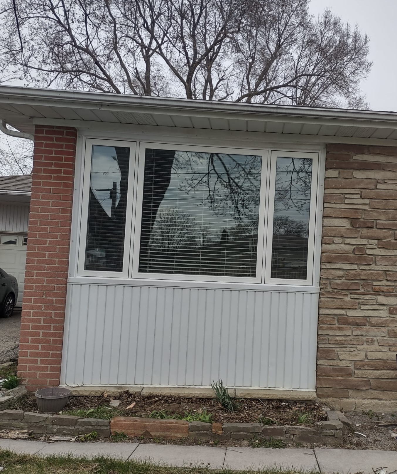 Sol window installation example